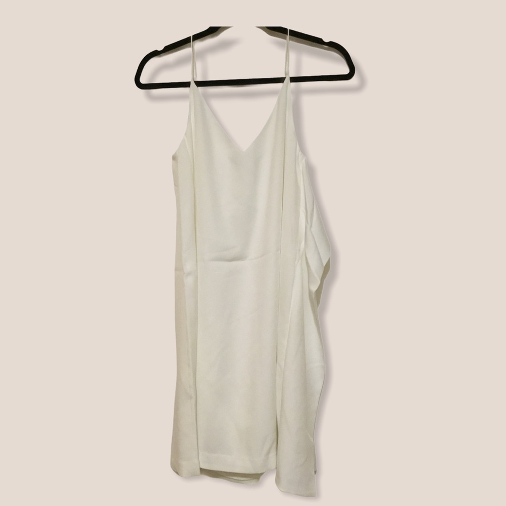 Isla_co. | Beautiful Slip dress Side panel White - Picture 4 of 4